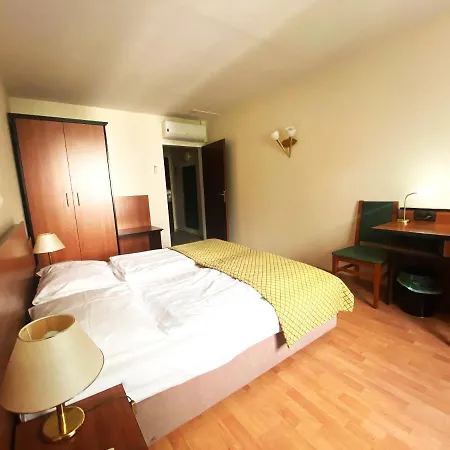 Caratart Hotel Bombolo Wien-2