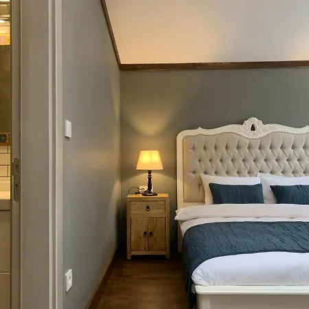 Loka Suites-3