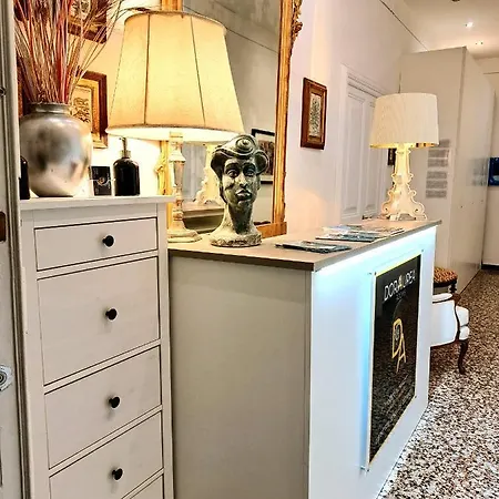Dora Aurea-2