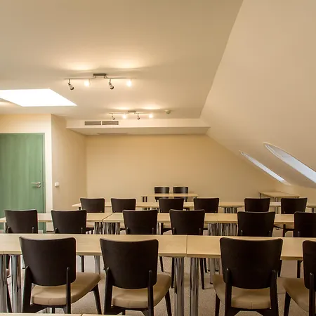 Corvin Hotel Budapest Corvin Wing-3