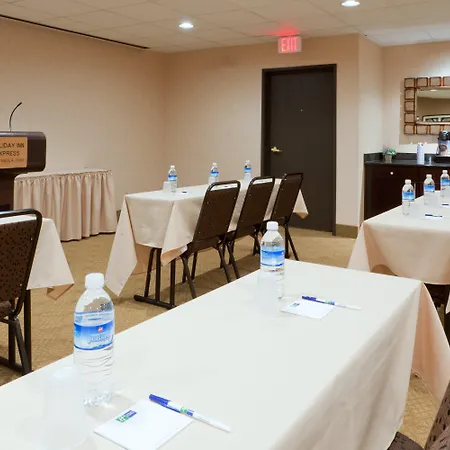 Holiday Inn Express & Suites Ashtabula-Geneva By Ihg-2