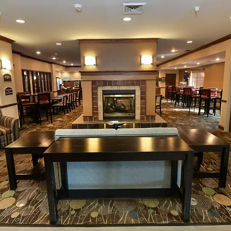 Holiday Inn Express Hotel & Suites Grand Forks By Ihg-2