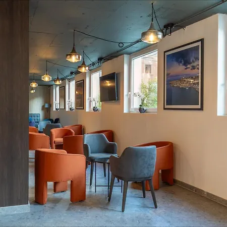 Alavits Hotel By St Hotels-3