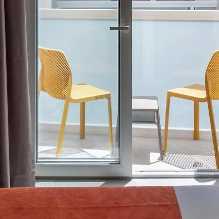 Alavits Hotel By St Hotels-2