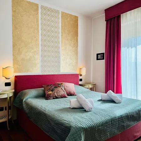Welcome Traveller Frida'S Rooms-2