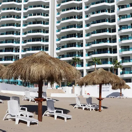Esmeralda Beach Resort-2