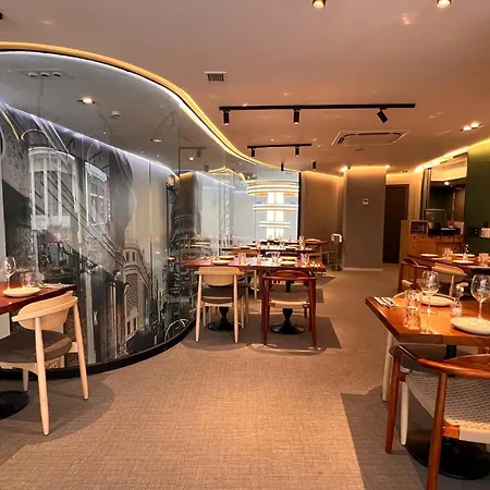 Hotel Indigo Madrid - Gran Via By Ihg-3