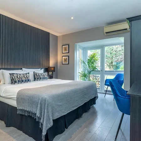 Croft Court Hotel-2