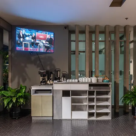 Hotel Holiday Inn Express & Suites Medellin By Ihg-2