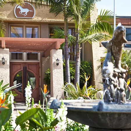 Winners Circle Resort-3