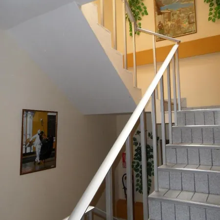 Hostal Bona Nit-2