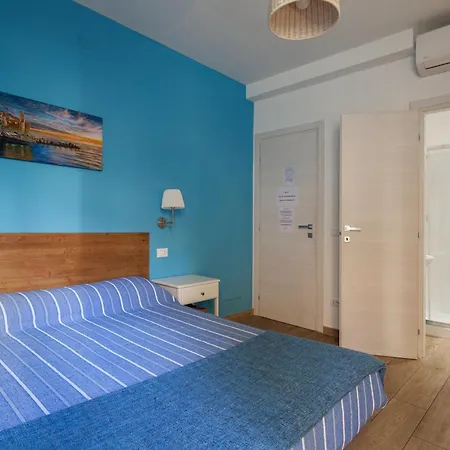 Cinque Terre Charme Rooms-3