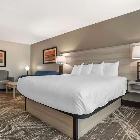 Best Western Plus Jackson Downtown Coliseum-2