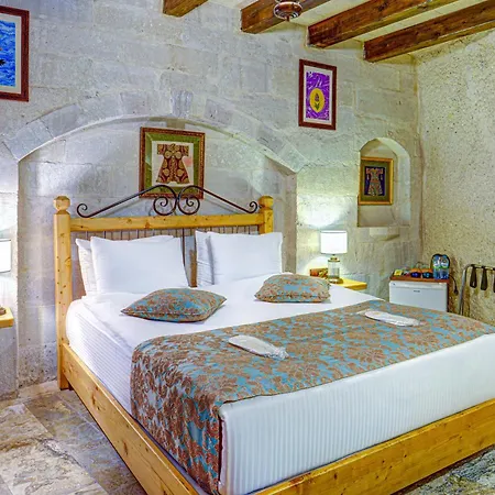 Aren Cave Hotel And Art Gallery-3
