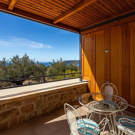 Lithos Guesthouse Kardamili-3