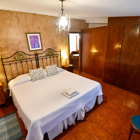Hostal El Cerrito-3