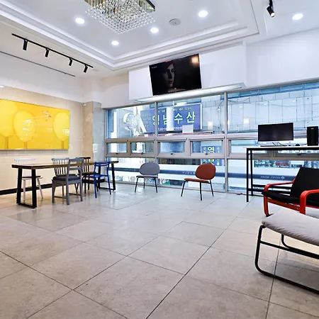 Hotel Noah-2