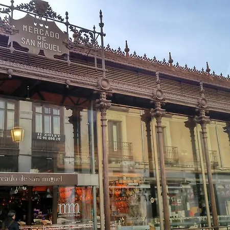 Hostal Met Madrid-3
