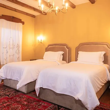 Vila Ebel Hotel Pool & Spa-2