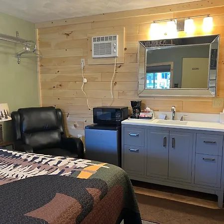 Cedars Motel-2