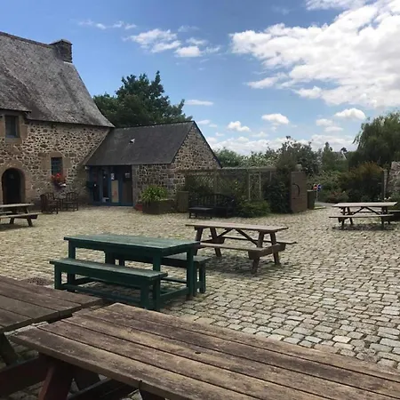 Auberge de Jeunesse HI Saint-Brieuc-2