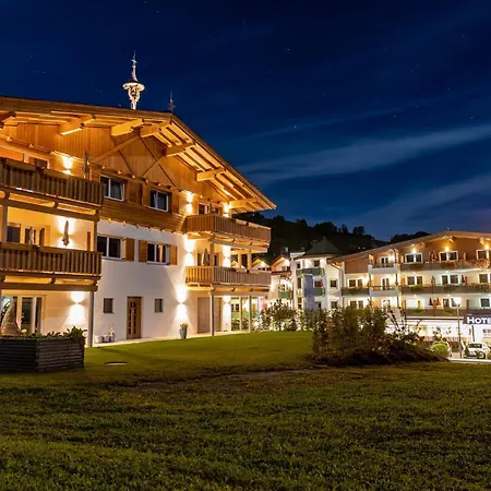 Hotel Der Wastlhof - direkt an der Skipiste Wellness&Spa-2