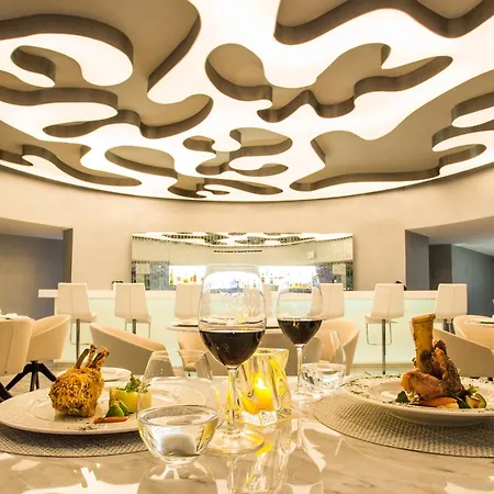 Temptation at The Tower Cancún Resort - All Inclusive - Adults Only-2