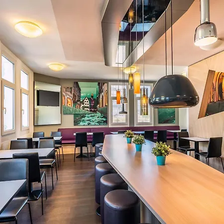 B&B Hotel Freiburg-Nord-3