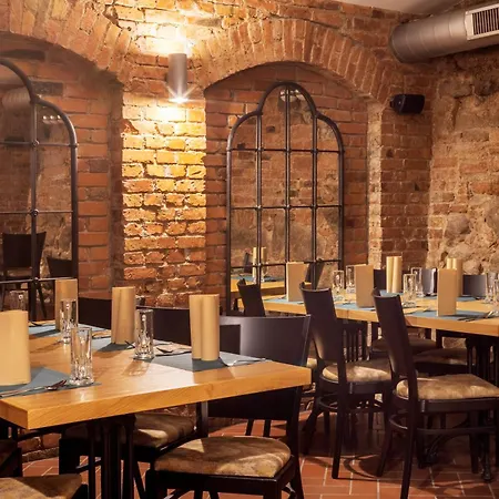 Brovaria Boutique Hotel Stary Rynek - Old Town Square-2
