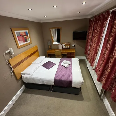 Newham Hotel-3