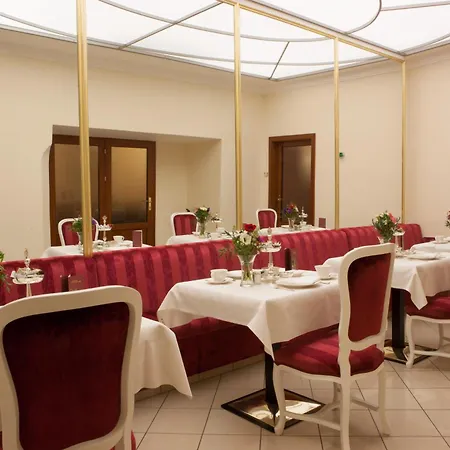 Hotel Kaiserin Elisabeth-3