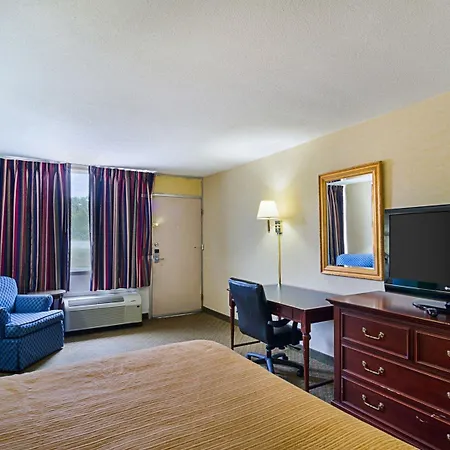 Quality Inn Shenandoah Valley-2