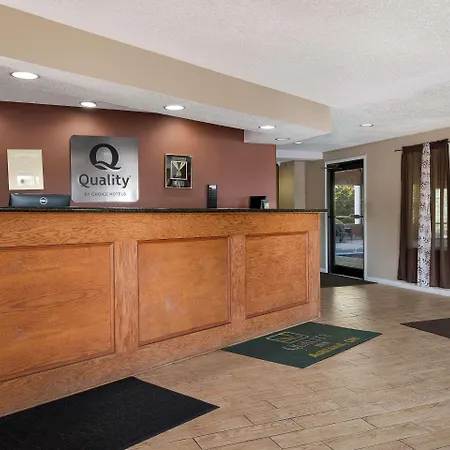 Quality Inn Ashland I 71 & Us 250-3