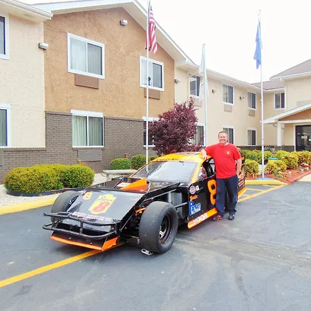 Super 8 By Wyndham South Boston Va-3
