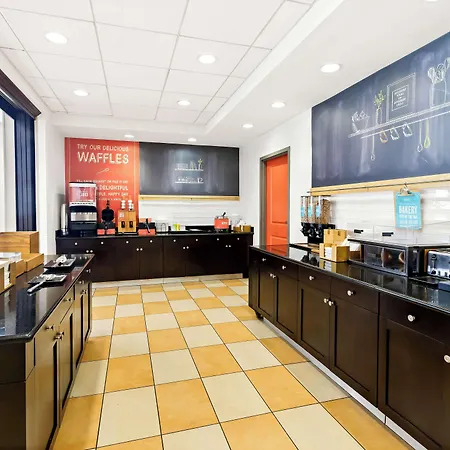 Hampton Inn Blytheville-2