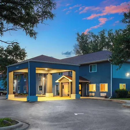 Super 8 By Wyndham Mchenry Fox Lake Area-2