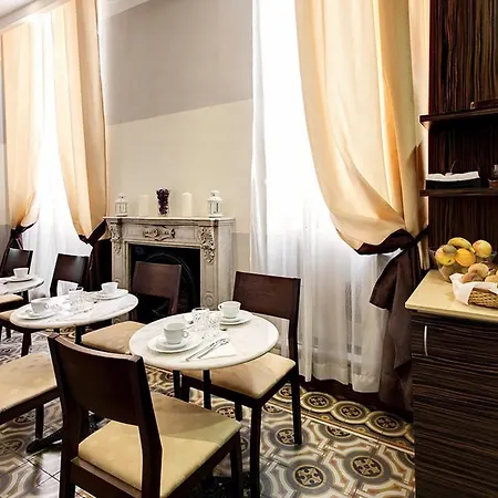 939 Hotel-2