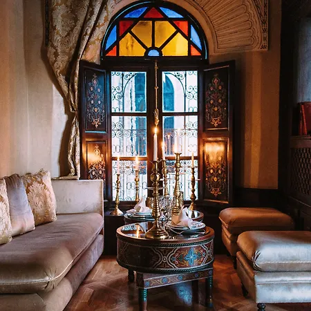 Riad Maison Bleue And Spa-3