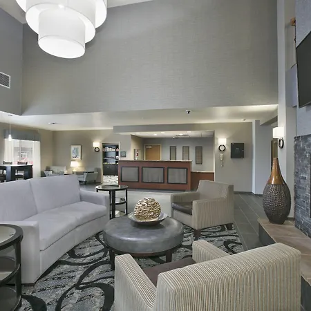 Best Western Plus Blaine At The National Sports Center-2
