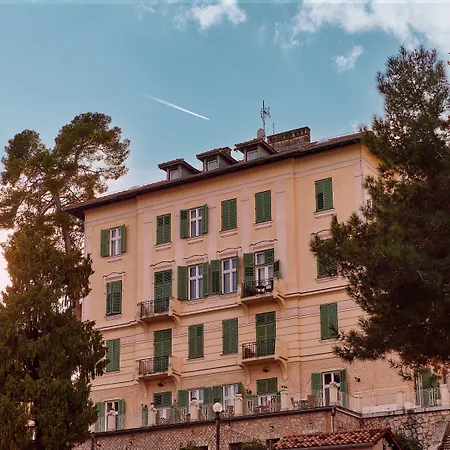 Hotel Lovran-3
