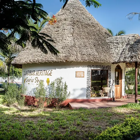 Karafuu Beach Resort & Spa-2