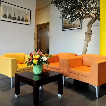 Ibis Styles Paris Gennevilliers-2