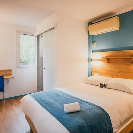 Kyriad Direct Bordeaux Est Lormont-2
