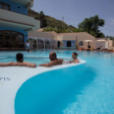 Tropis Hotel-3