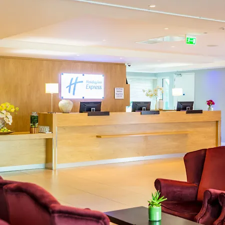 Holiday Inn Express Amsterdam - Sloterdijk Station By Ihg-2