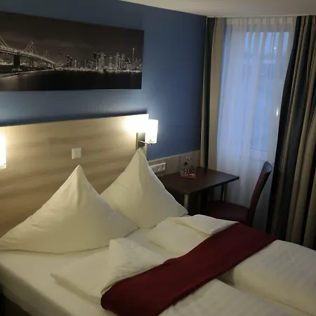 Motel 44-3