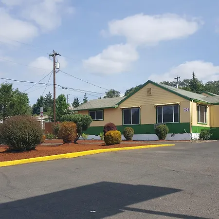 Safari Inn Motel-2