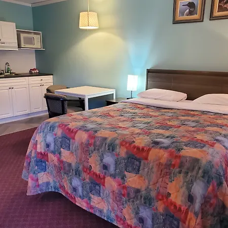 Red Roof Motor Inn-3