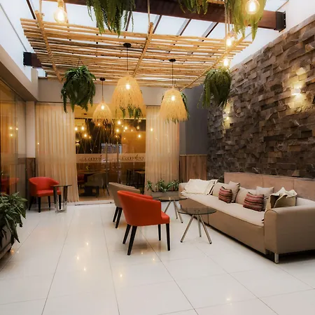 Hotel El Tambo 2-3