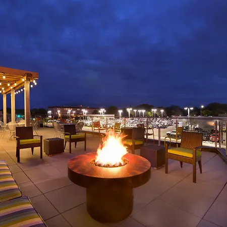 Home2 Suites By Hilton Minneapolis Bloomington-3